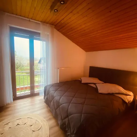 Haus Gert Holiday home Mellrichstadt